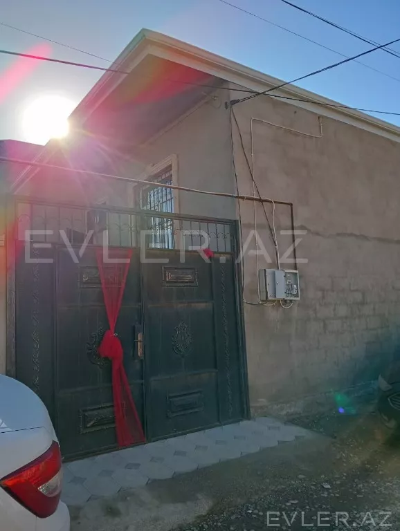Satılır, həyət evi/villa
