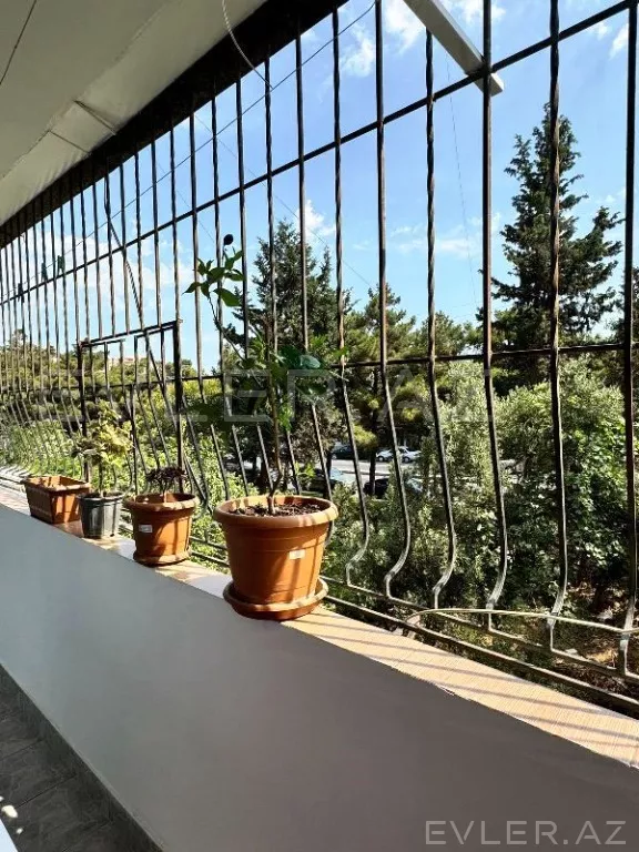 Satılır, köhnə tikili