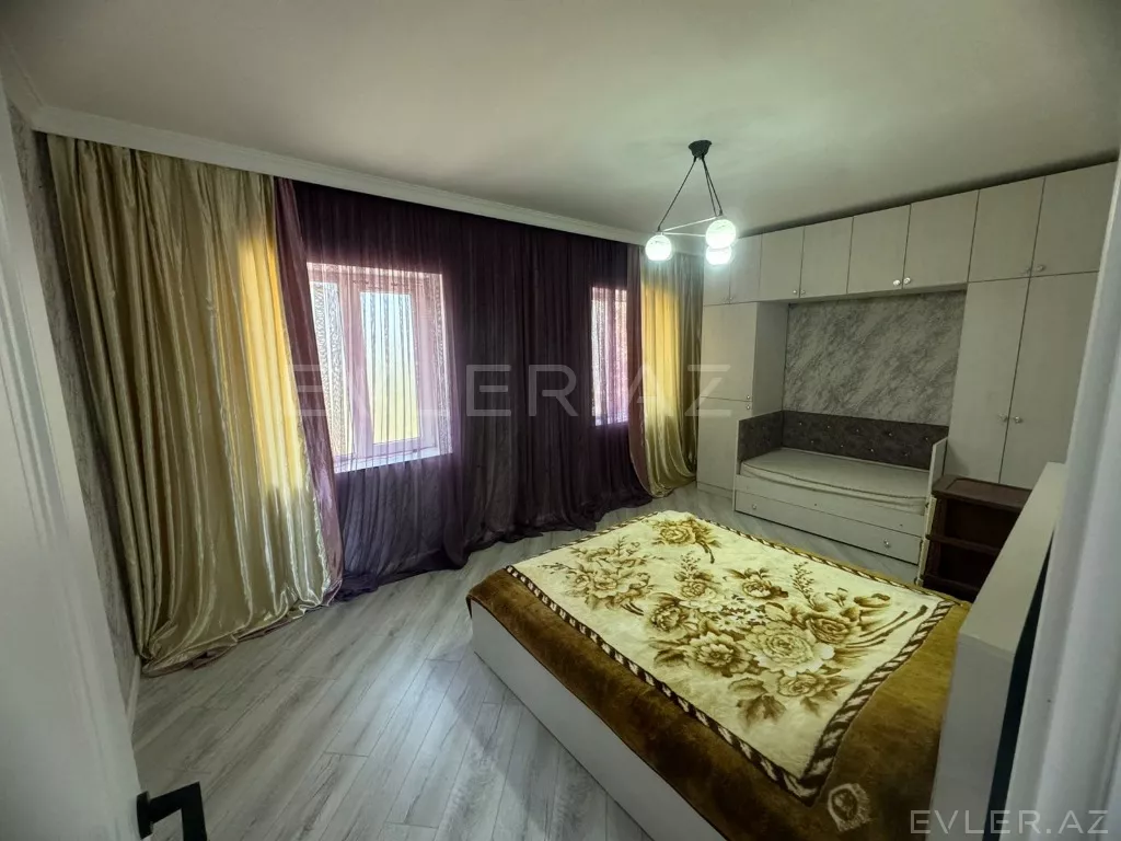 Satılır, həyət evi/villa