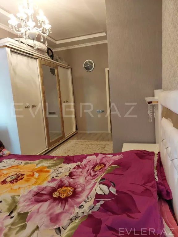 Satılır, yeni tikili