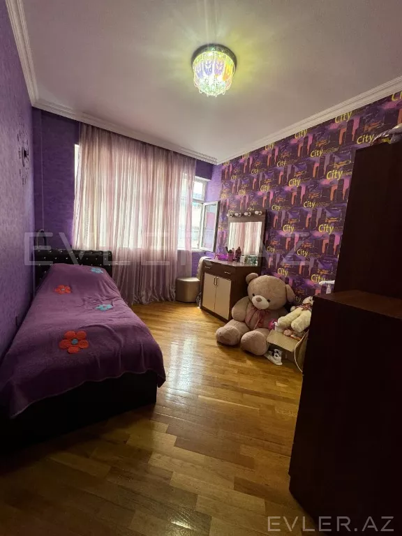 Satılır, yeni tikili