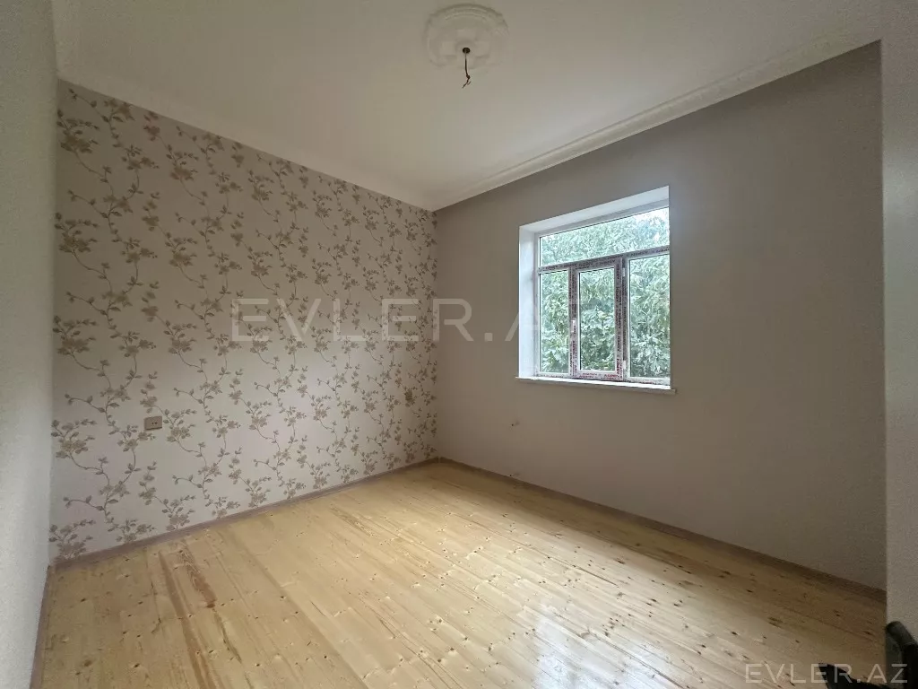 Satılır, həyət evi/villa