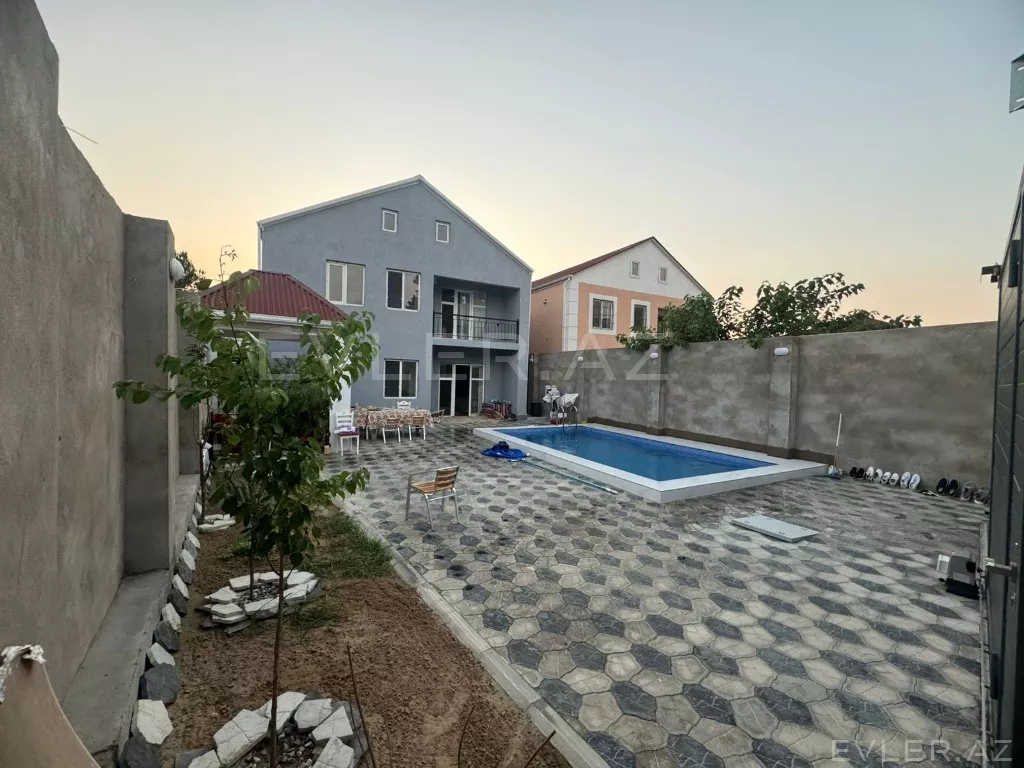 Satılır, həyət evi/villa