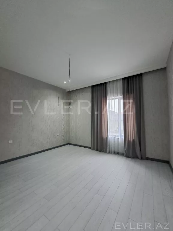 Satılır, həyət evi/villa