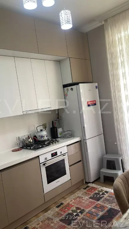 Satılır, yeni tikili
