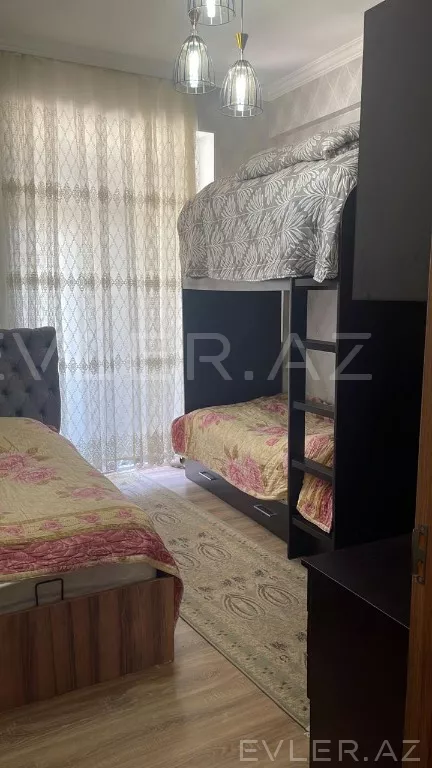 Satılır, yeni tikili