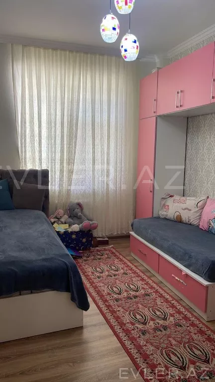 Satılır, yeni tikili