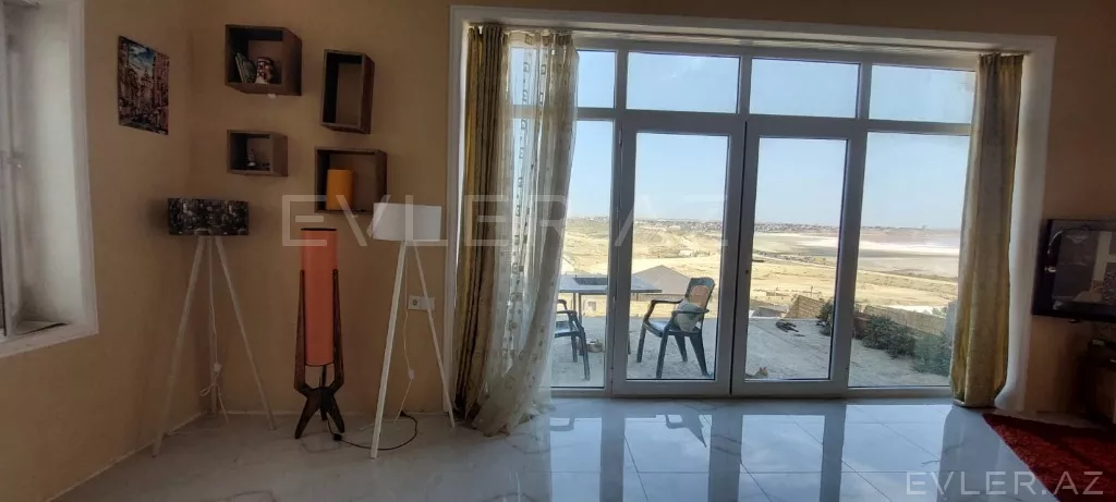Satılır, həyət evi/villa