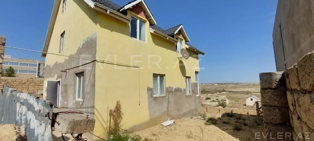 Satılır, həyət evi/villa