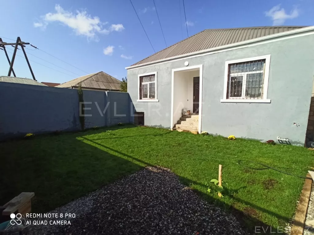 Satılır, həyət evi/villa