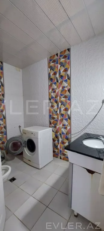 Satılır, həyət evi/villa
