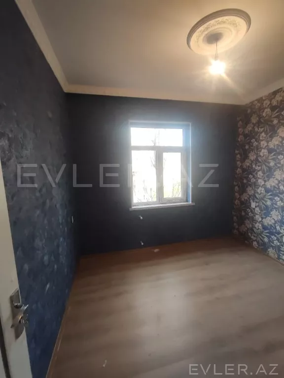 Satılır, həyət evi/villa