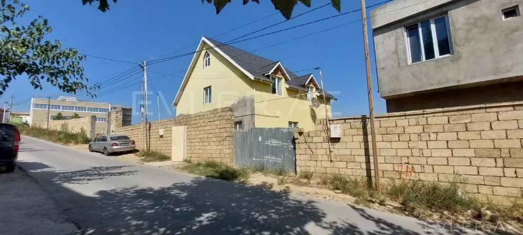 Satılır, həyət evi/villa