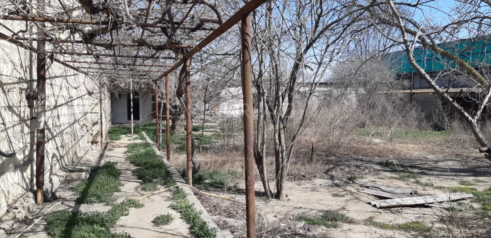 Satılır, həyət evi/villa