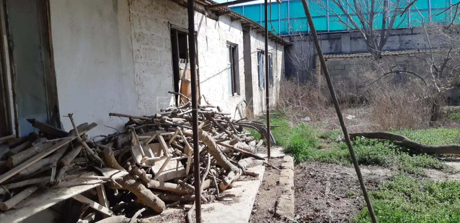 Satılır, həyət evi/villa