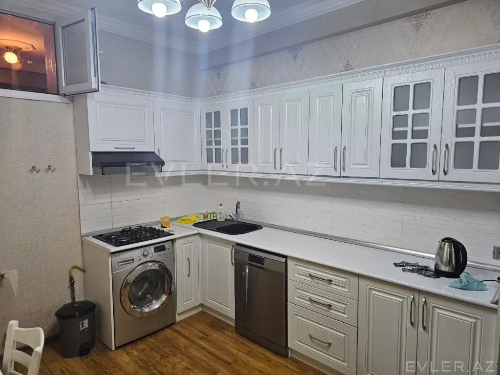 Satılır, yeni tikili