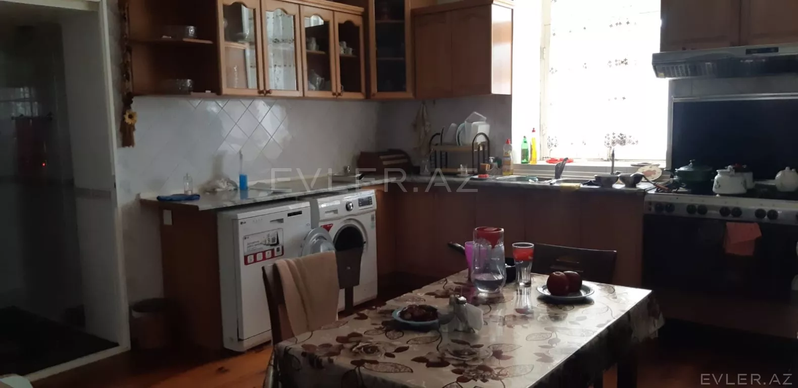 Satılır, həyət evi/villa