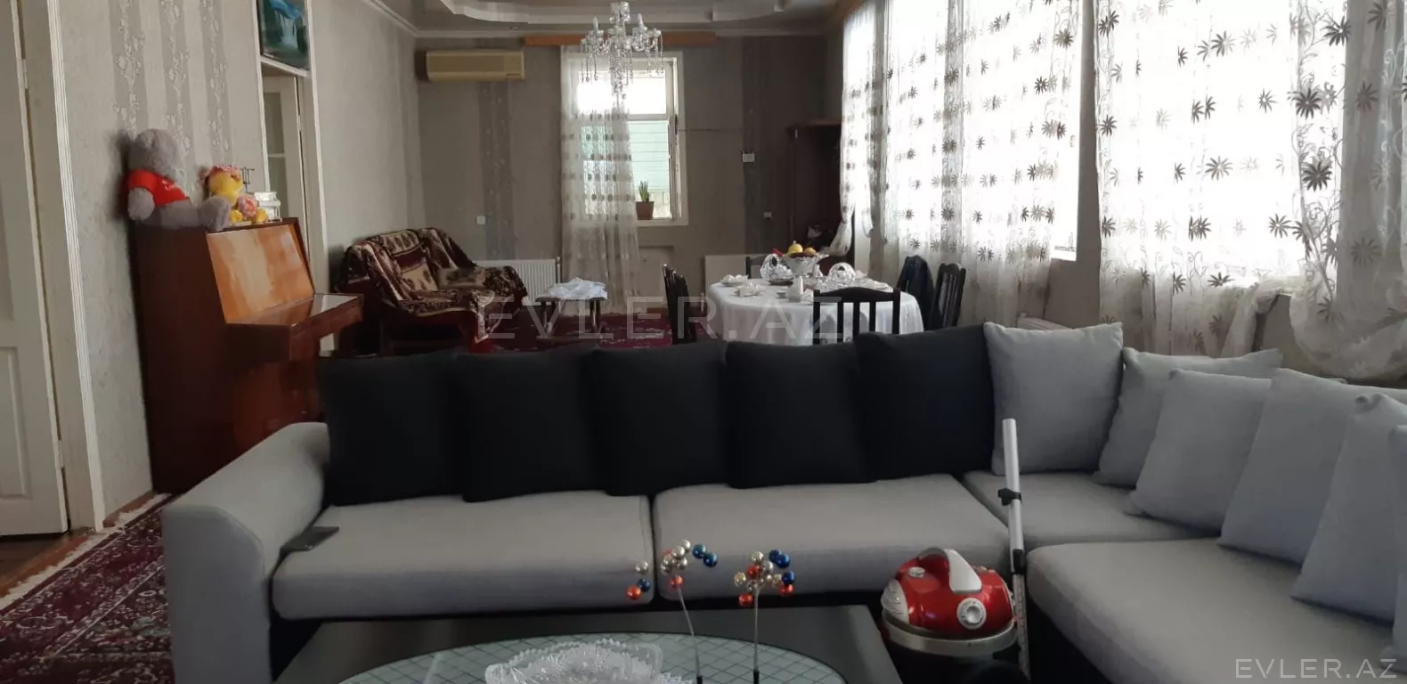 Satılır, həyət evi/villa