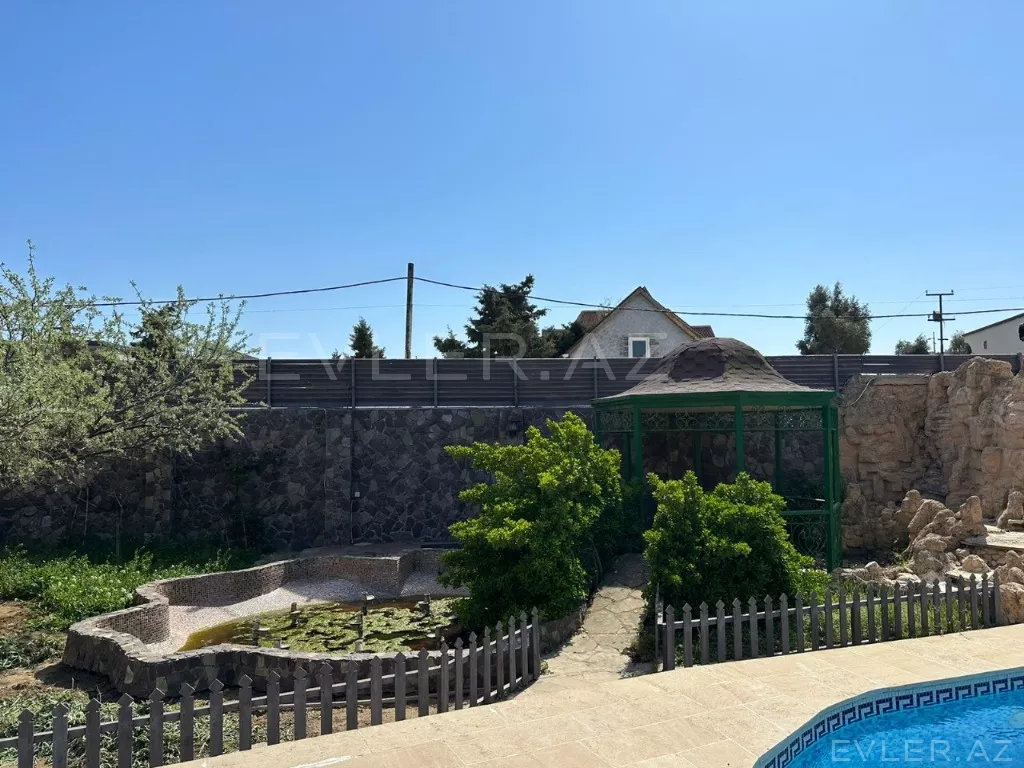 Satılır, bağ evi