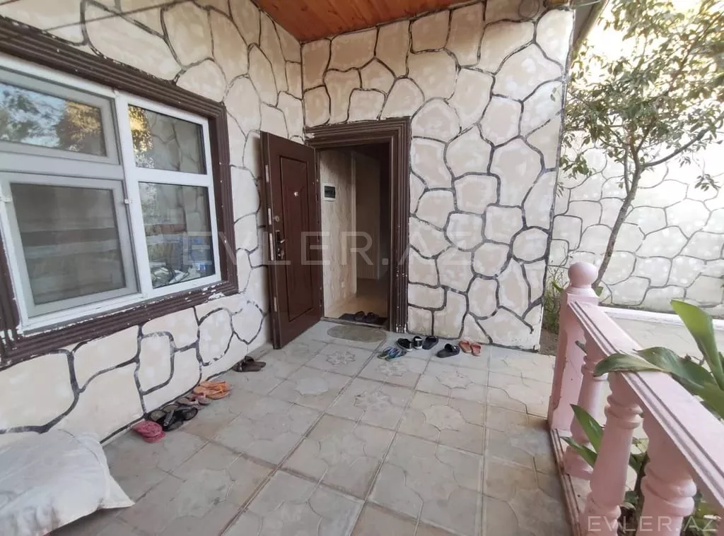 Satılır, həyət evi/villa