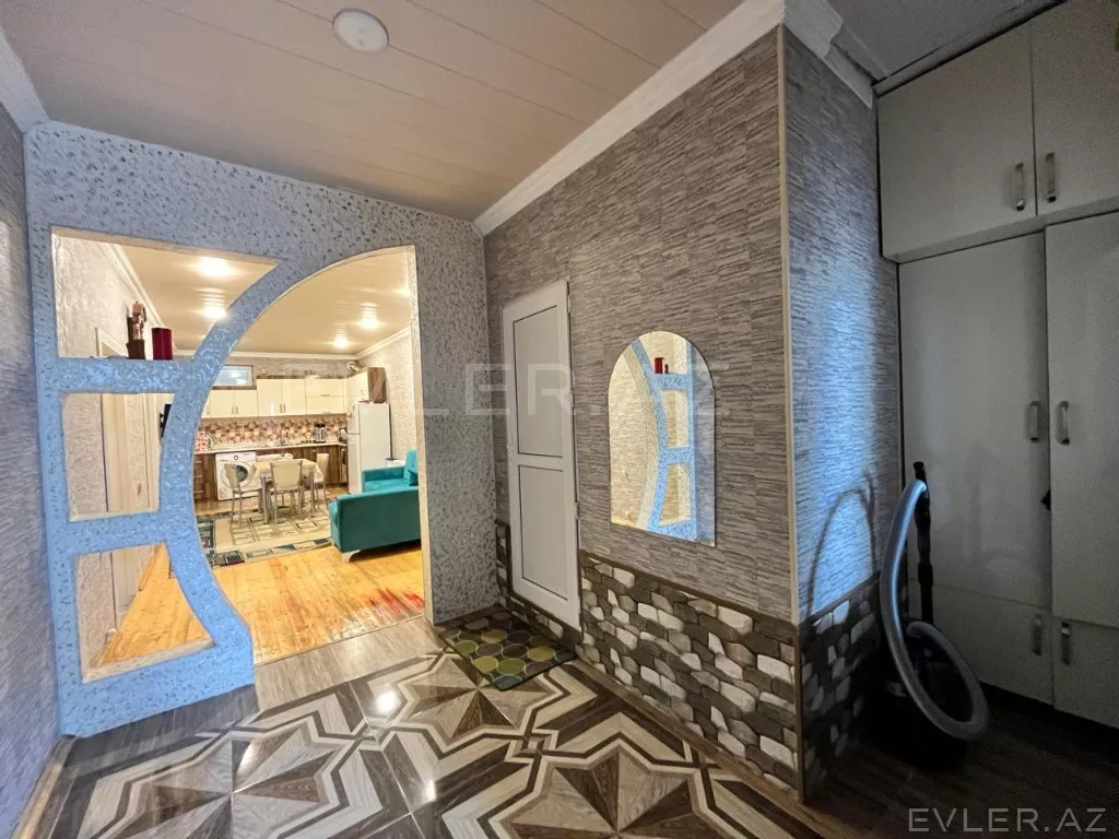 Satılır, həyət evi/villa