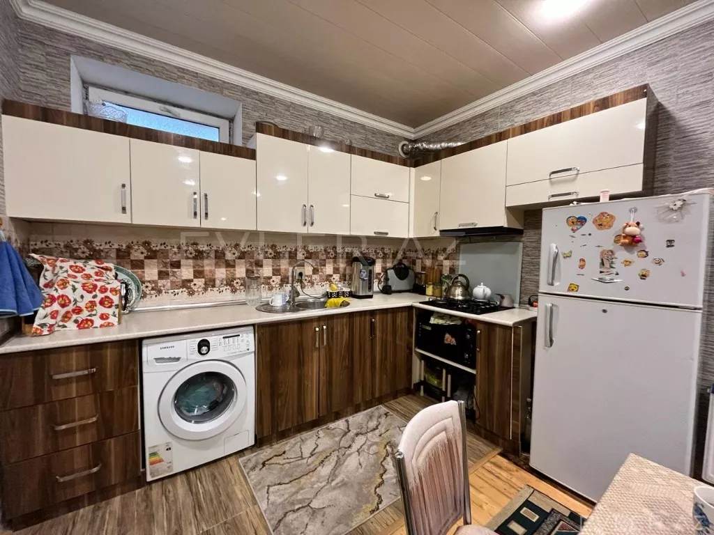 Satılır, həyət evi/villa