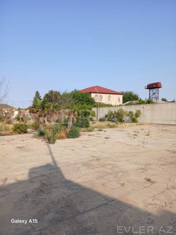 Satılır, həyət evi/villa