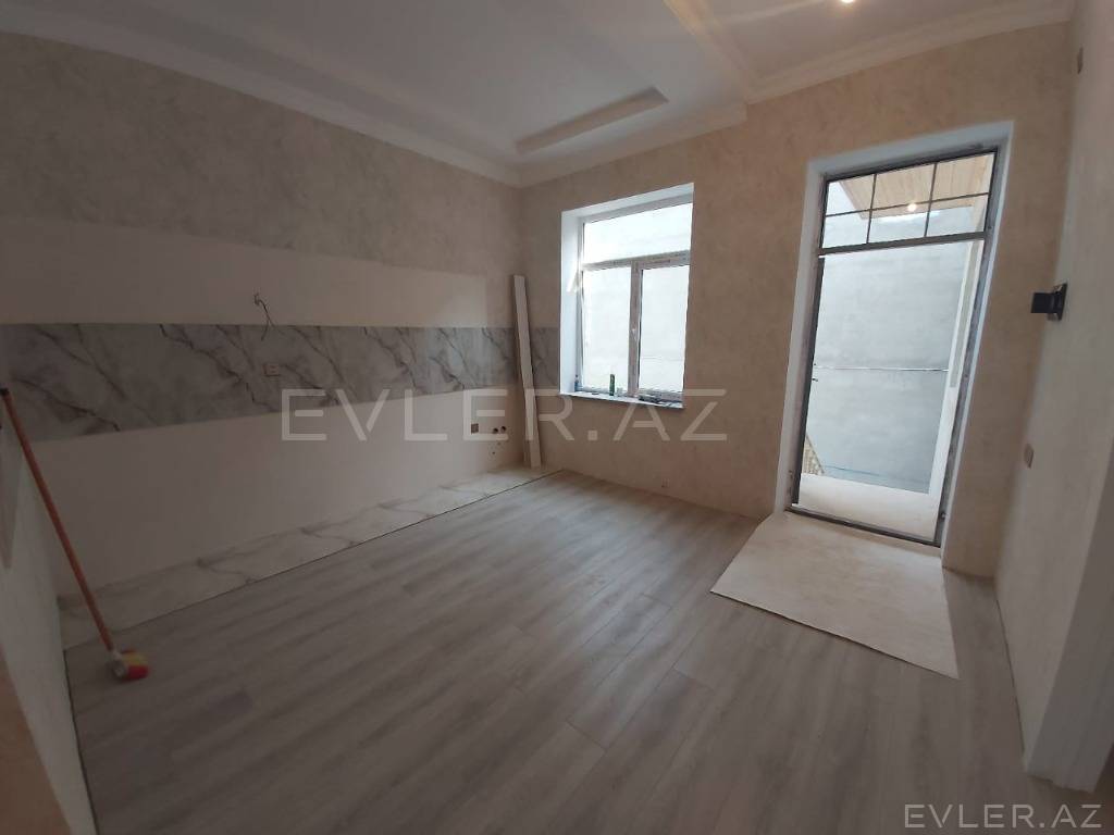 Satılır, həyət evi/villa