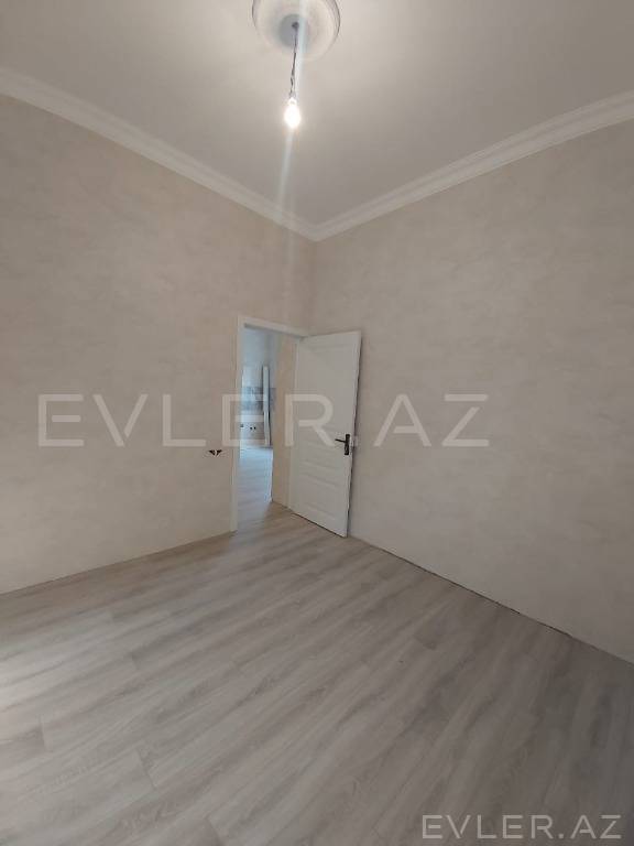 Satılır, həyət evi/villa