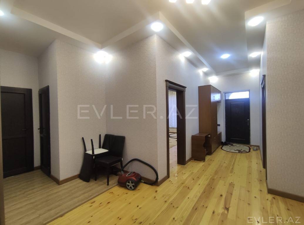 Satılır, həyət evi/villa