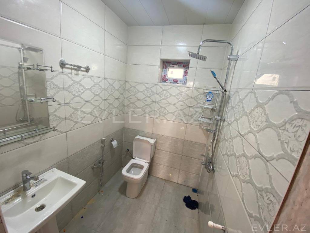 Satılır, həyət evi/villa