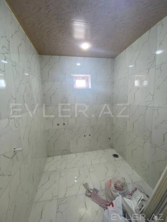 Satılır, həyət evi/villa
