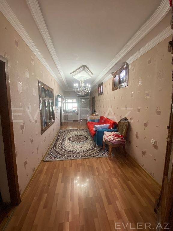 Satılır, həyət evi/villa