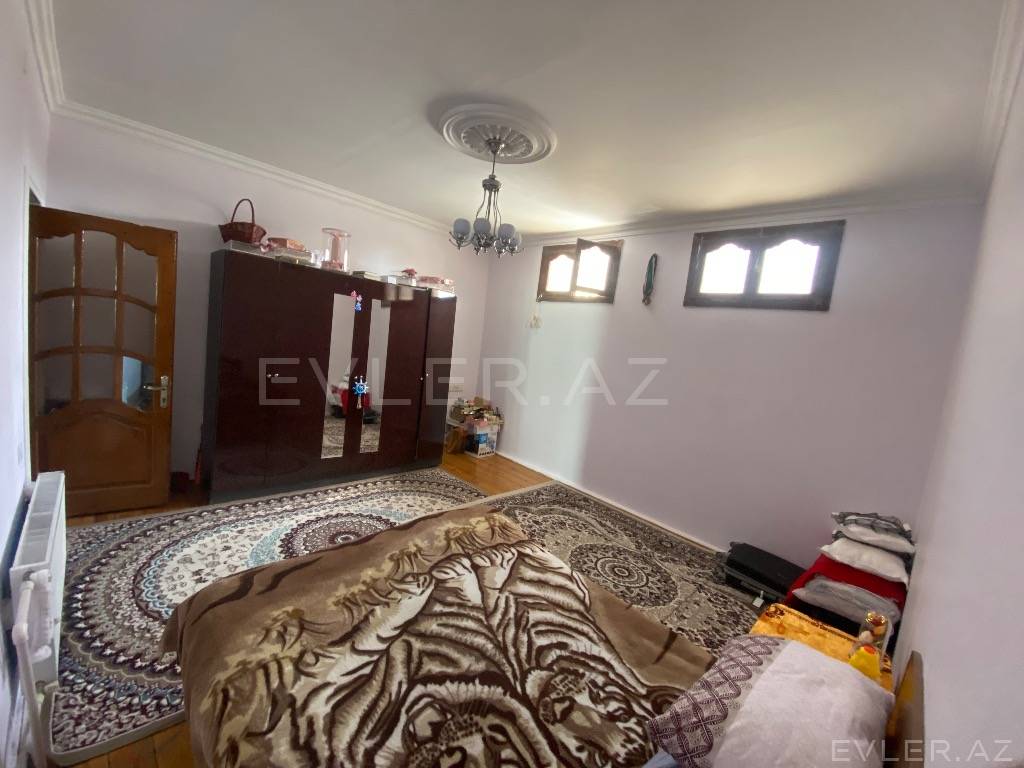 Satılır, həyət evi/villa