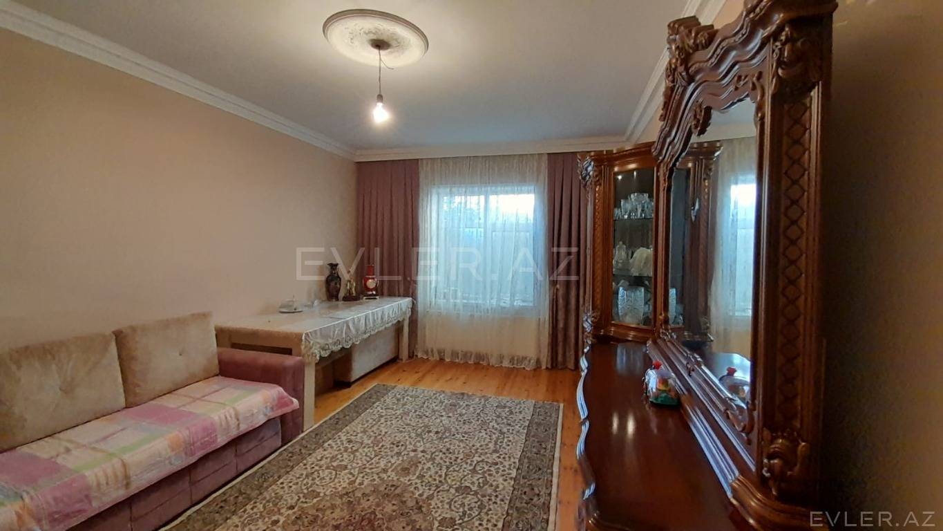 Satılır, həyət evi/villa