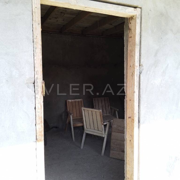 Satılır, bağ evi