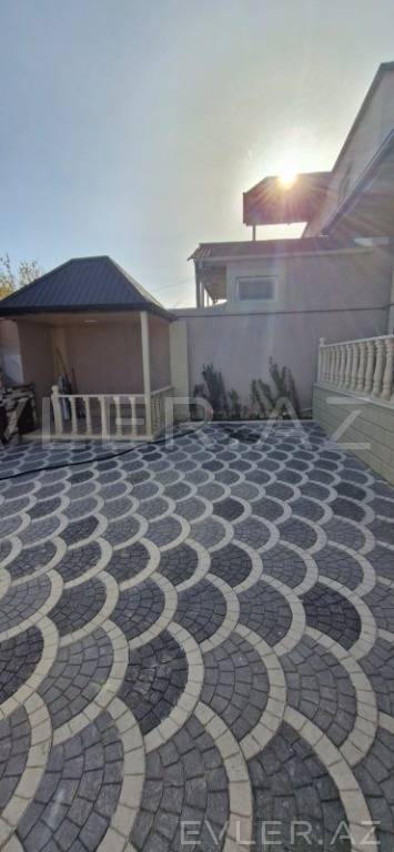 Satılır, həyət evi/villa