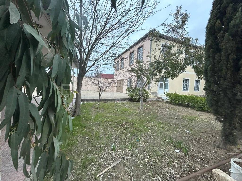 Satılır, həyət evi/villa
