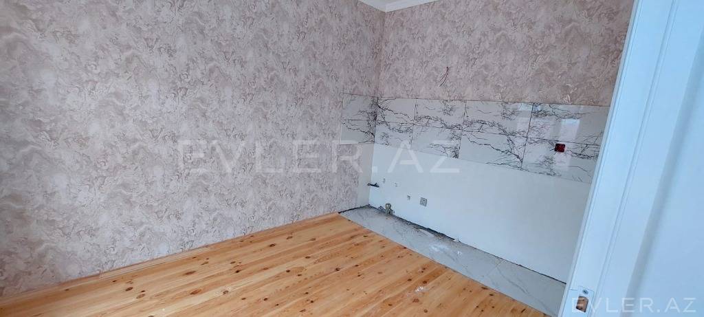 Satılır, həyət evi/villa