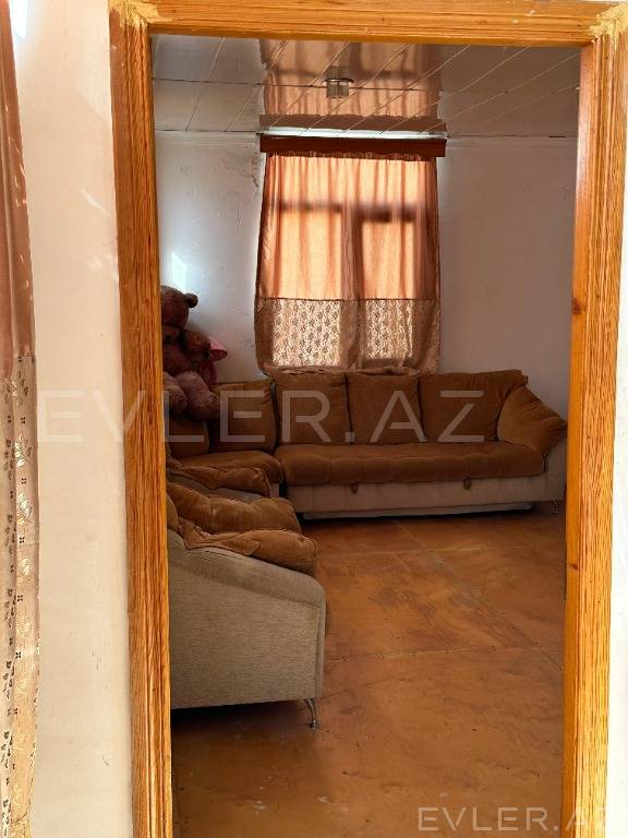 Satılır, bağ evi