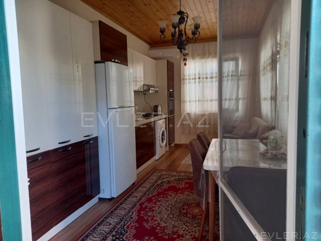 Satılır, bağ evi