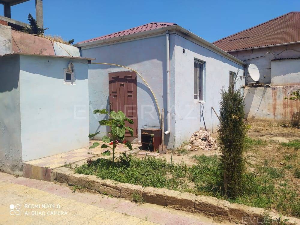 Satılır, bağ evi