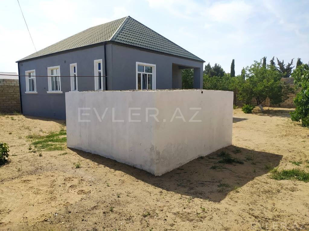 Satılır, həyət evi/villa