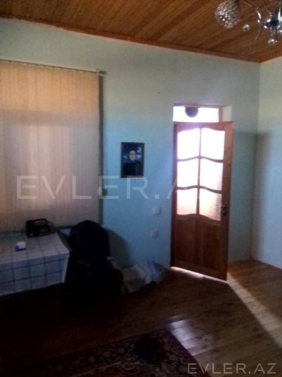 Satılır, həyət evi/villa