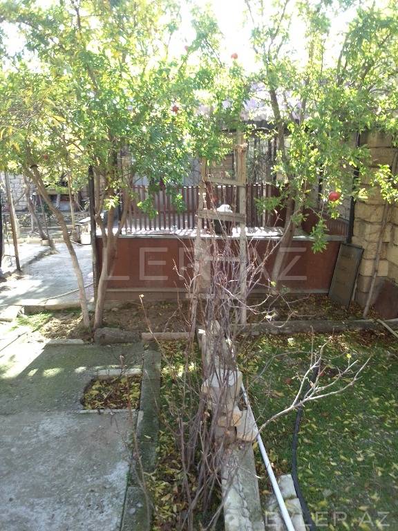 Satılır, həyət evi/villa