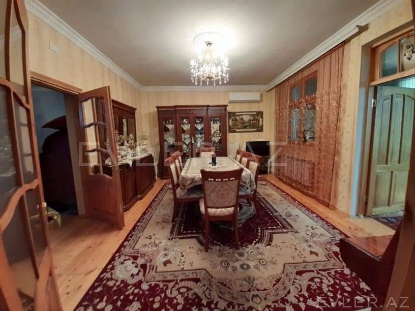 Satılır, həyət evi/villa