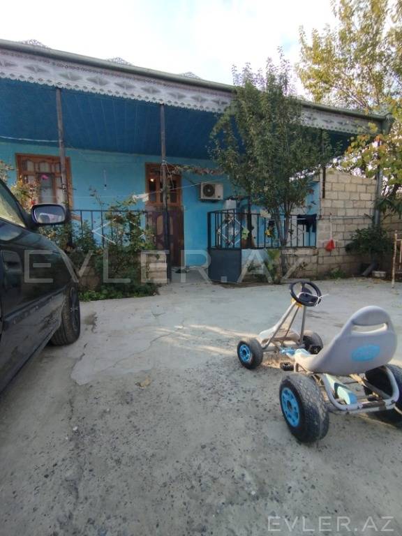 Satılır, həyət evi/villa