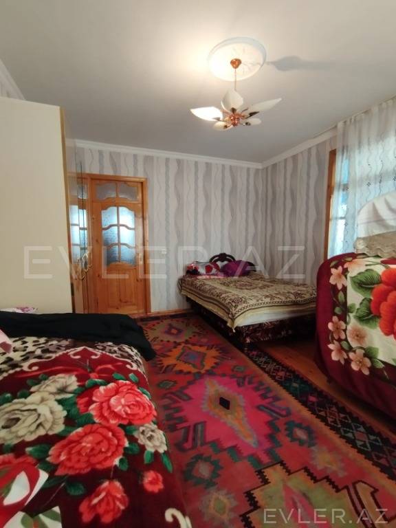 Satılır, həyət evi/villa