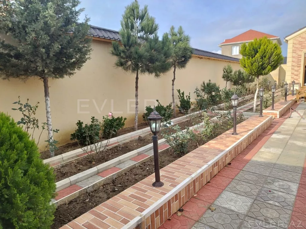 Satılır, həyət evi/villa