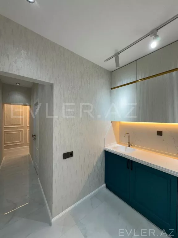 Satılır, həyət evi/villa